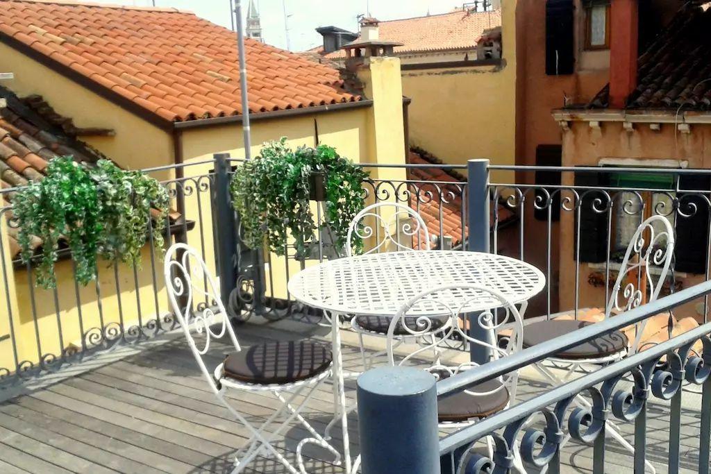 Modern With Terrace * Venedig